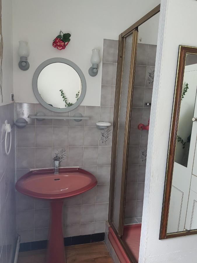 Revin  La Lisiere Appartement 2 Chambres מראה חיצוני תמונה